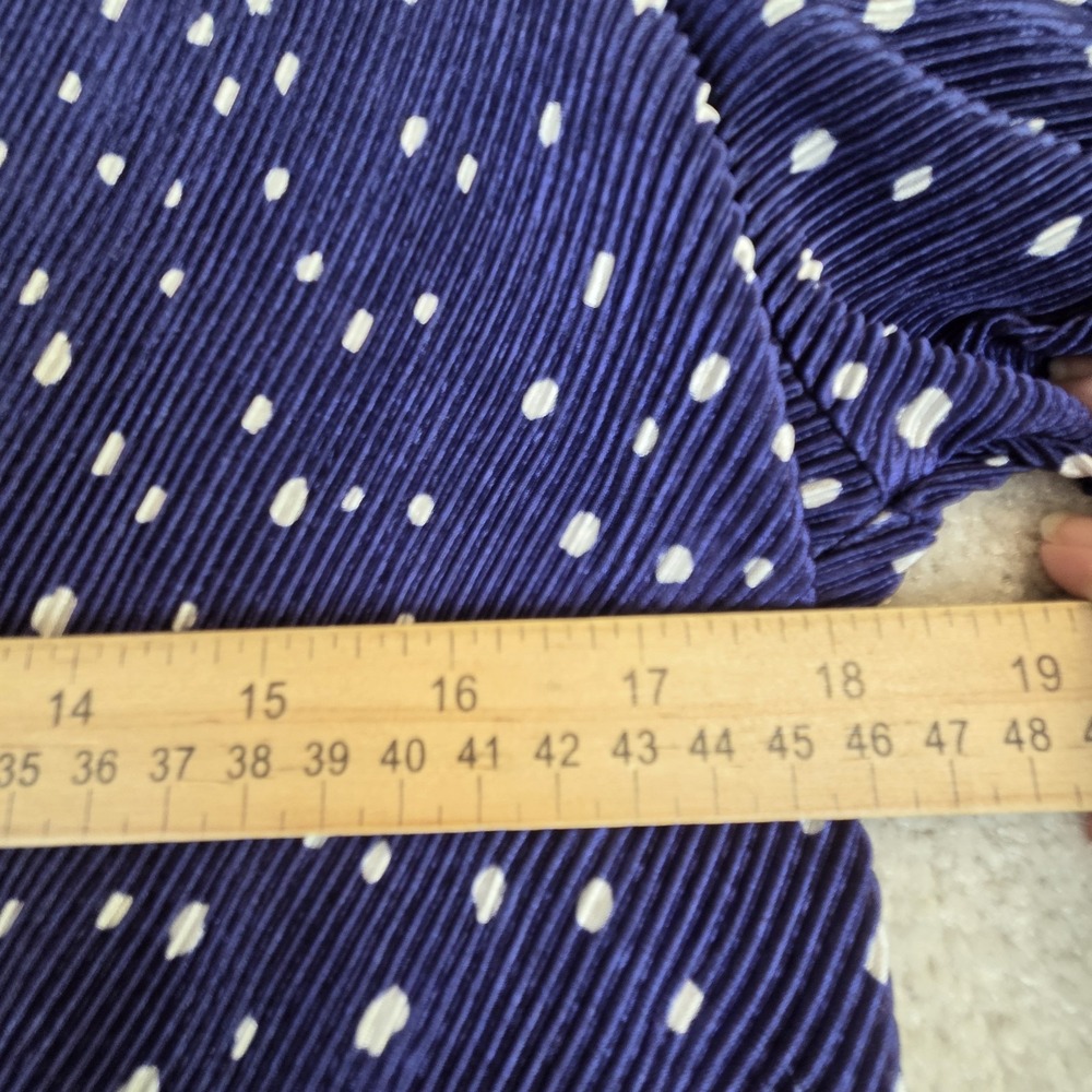 ASTR Wrap Crop‎ Top Women's M Blue Polka Dot Flutter Sleeve Cottage Fairy Core - Picture 6 of 7